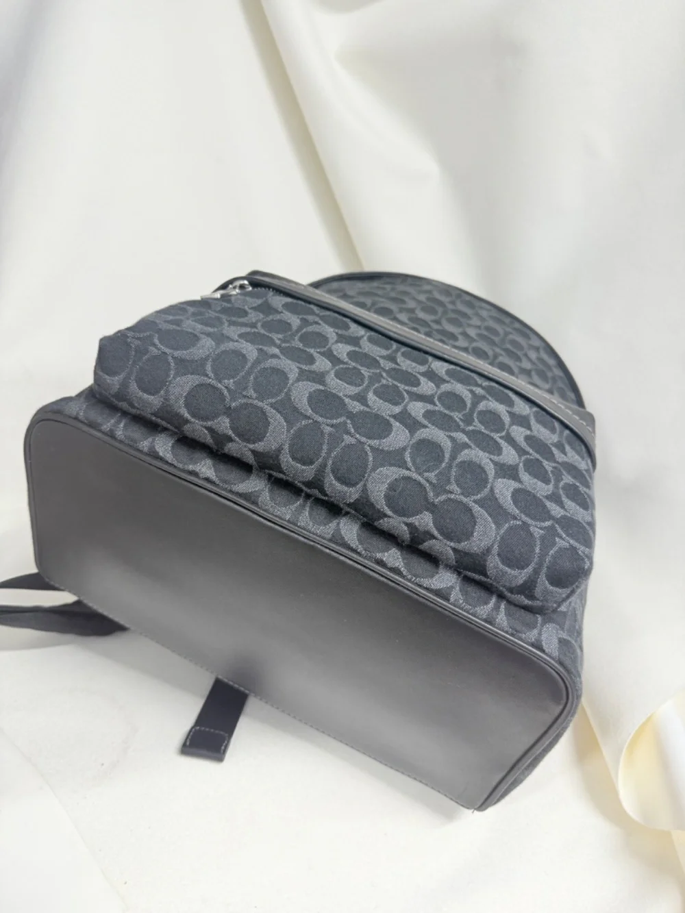 NWT Coach Taylor Backpack in Signature Denim Silver/Black CDC49